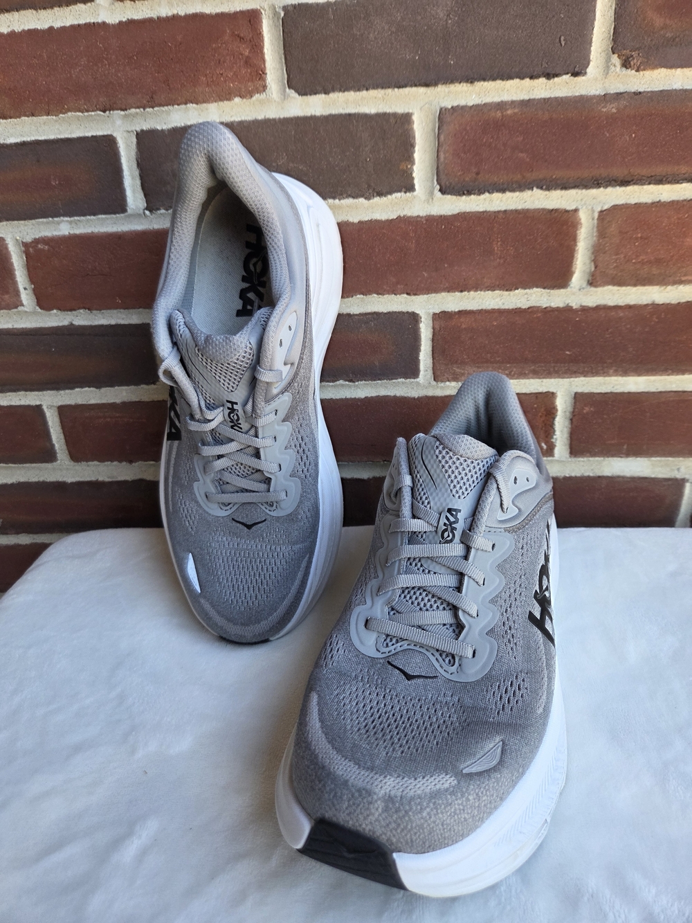 HOKA Bondi 9 Men’s 11 2E Wide Galactic Grey Stellar Grey Running Shoes - Picture 10 of 13